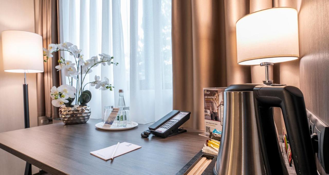 Western Plaza Hotel